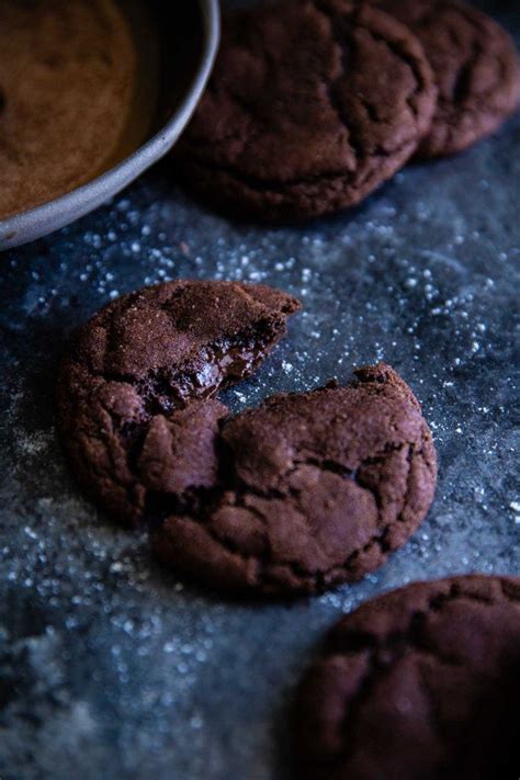 Snickerdiablos Spiced Chocolate Cookies With Ancho Chile Ganache