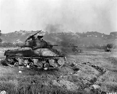 Sherman M4 Du 8th Tk Bn 4th Us Ad à Mercey Les Grèves Manche En
