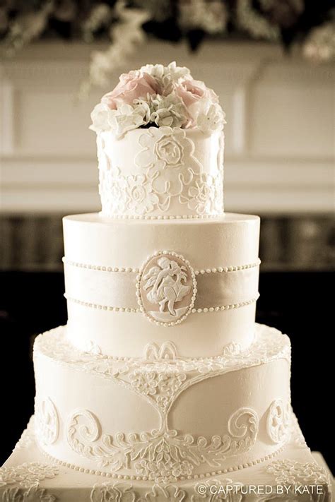 109 Best Beigeivorycream Wedding Cakes Images On