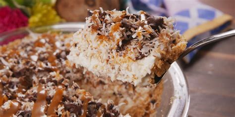 Frozen samoa pie is made with the best components of a somoa cookie — chocolate, caramel and coconut. Best Frozen Samoa Pie Recipe - How to Make Samoa Pie