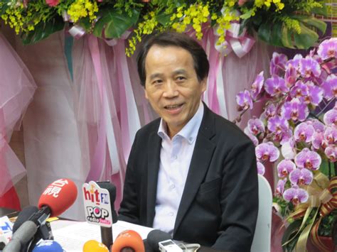 May 31, 2021 · 新冠肺炎疫情延燒，各縣市首長親自召開防疫記者會說明情況。作家溫朗東31日凌晨在臉書指出，高雄市長陳其邁早在20天前就已經全面啟動市場人潮. 中央挖角柯文哲副座？林欽榮：未經任何徵詢無所悉 | 民報 Taiwan People News