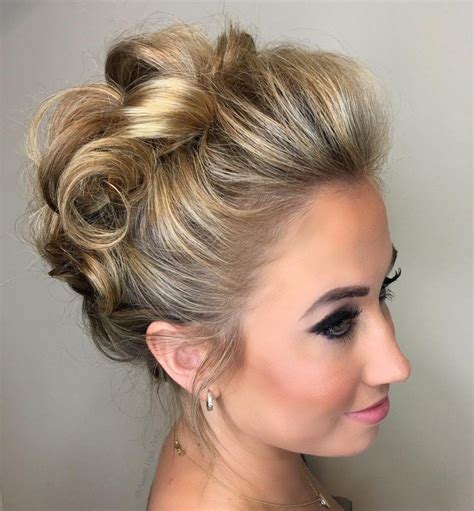 Pin On Homecoming Hairstyles Updos