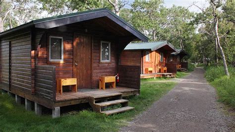 Check spelling or type a new query. Brooks Lodge, Alaska Lodge, Katmai, Bears | AdventureSmith ...