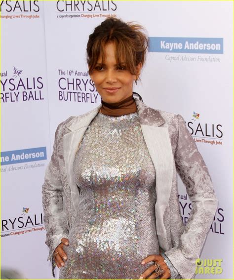 halle berry speaks out after pregnancy rumors photo 3909525 halle berry pictures just jared