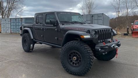 Jeep Gladiator With A 392 Hemi Is Gonna Cost You