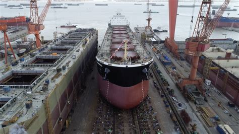 Chinese, Japanese shipbuilders seek profits through collaboration - CGTN