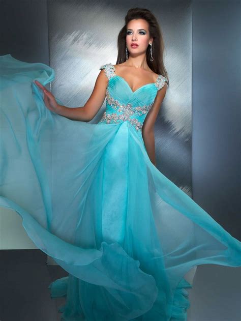 Elsa Prom Dress Disney Pinterest Prom Dresses Halloween And A Dress
