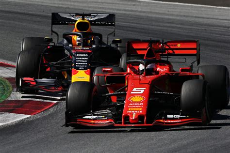 F1 driver @redbullracing | keep pushing the limits. F1, GP Austria: Verstappen rimonta, Leclerc si infuria