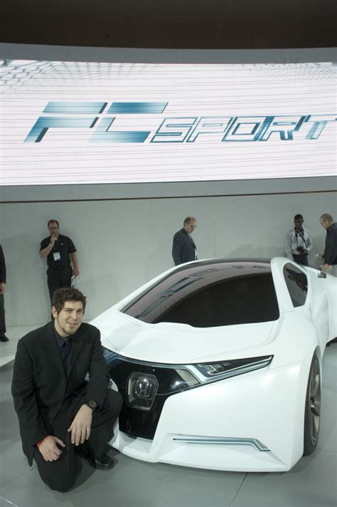 Discover honda canada's past, present and future leading the automotive industry in green manufacturing, corporate responsibility and more. Honda Global | November 19 , 2008 "Honda FC Sport Design ...