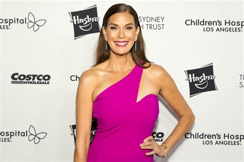 Teri Hatcher Flaunts Curves In Bikini Pics Posted Days After Turning 55 Maxim