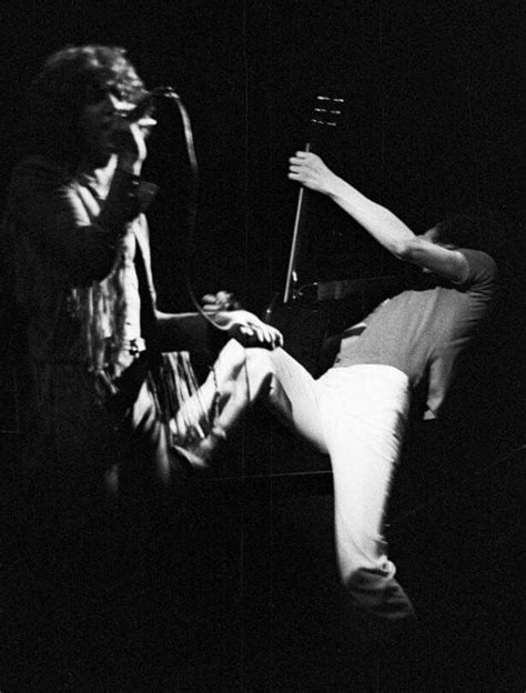 Pin By Tjs14tim On The Who Pete Townshend Pete Townshend