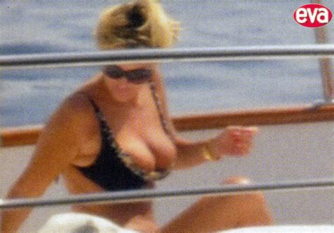 Paola Ferrari Tutta Nuda E Senza Veli Amarcord Scandali Topless Vip