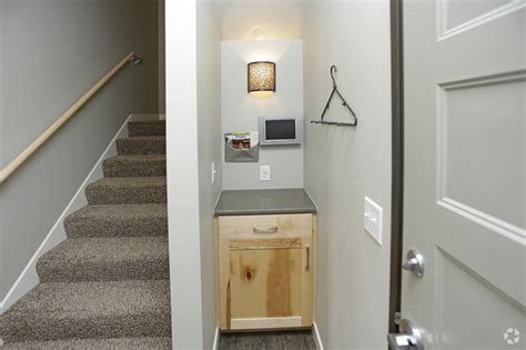 What is the price of a 2 bedroom apartment in fargo, nd? Stone West Village Phase 1 & 2 Apartments - Fargo, ND ...