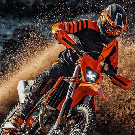 Desarrollada en base a los comentarios de pilotos de élite de motocross y supercross, es la fuerza que se esconde detrás del éxito de los pilotos del. Nuovi Arrivi 2021 Cabutti Motor | KTM 250 EXC-F # ...