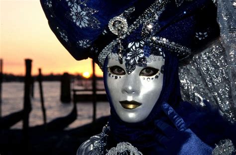 Immagine Correlata Venetian Carnival Masks Carnival Of Venice Venice