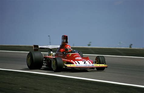 Il 1974 portò alla scuderia ferrari 10 pole positions e tre vittorie. classic f1 photos : Niki Lauda, Ferrari 312B3, 1974 French ...