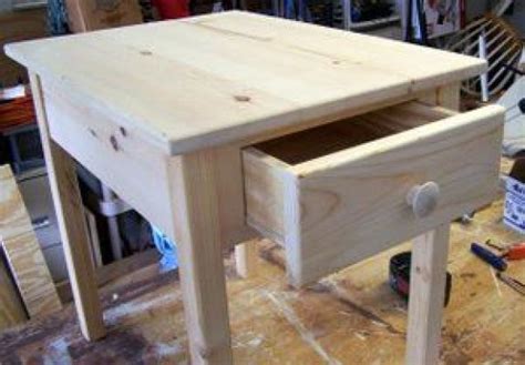 Https://wstravely.com/draw/how To Build A Small Table With Drawer