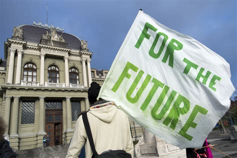 Mai 1885 die 750.000ste uhr her. Le 15 mai se réinvente - Le Courrier