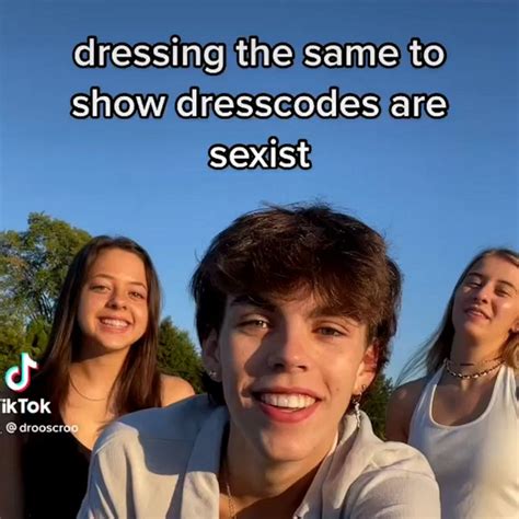 High Schooler Out To Prove Schools ‘sexist Dress Codes One Video At A Time Good Morning America