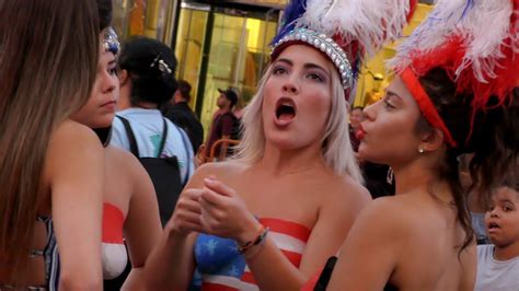 New York City 2019 Times Square And Wall Street Girls 4k Youtube