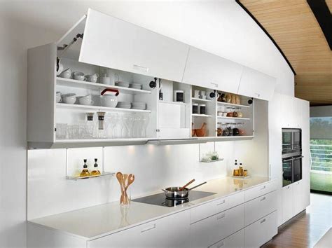 Knoxhult armario de pared con puertas, blanco. Cocinas minimalistas | Colores y muebles ...