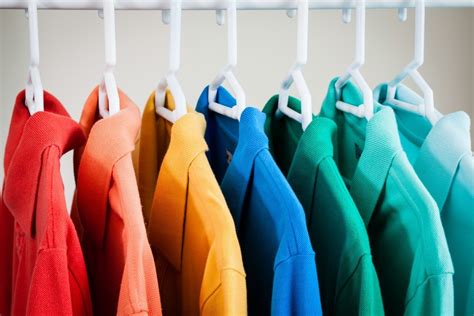 Organizing Clothing for the Color Blind | ThriftyFun