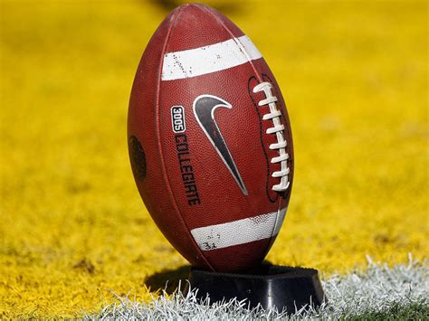 The american football association remains committed to our mission to keep alive the memories of those who have played, coached, officiated and managed at our level of the game. Pieroblog: American Football