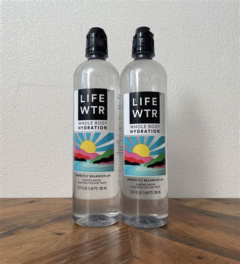 Life Wtr ボトルセット 700ml 2本 ライフウォーター Lifewater Ulキャンプ、アウトドア用品｜売買された