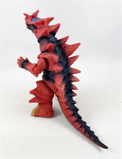 Ultraman Kaiju Bandai Ultra Monster Series Monsager