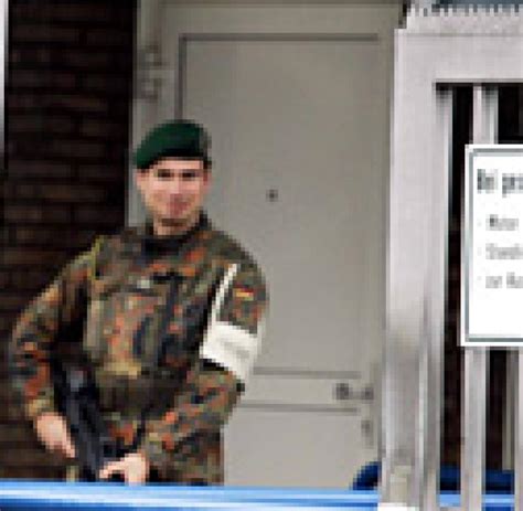 Bundeswehr Skandal Weitet Sich Aus Welt