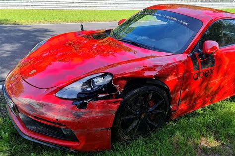 Crashed Porsche Cayman Costs More To Repair Than Replace Carbuzz