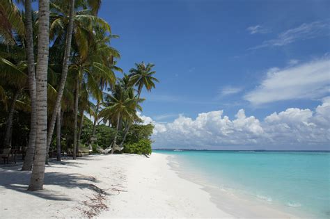 Maldives Beautiful Places To Visit Beautiful Places Tropical Islands