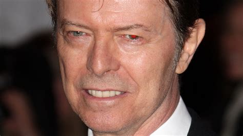 The Tragic Story Behind David Bowie S Last Single Lazarus