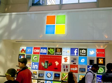 Microsoft Opens Boston Retail Store Pictures Cnet