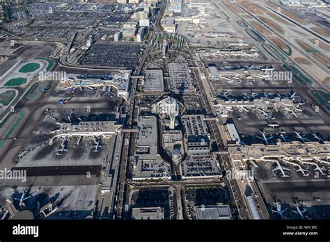 Runways Los Angeles International Airport Hi Res Stock Photography And