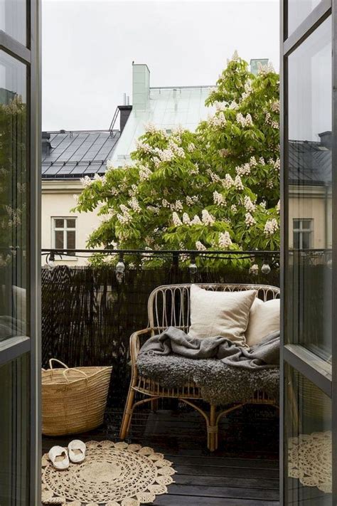 80 Best Small Apartment Balcony Decorating Ideas Page 53 Of 87