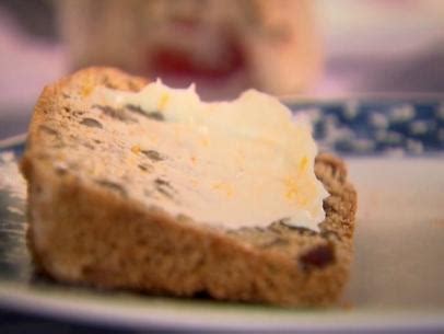 Stir in all remaining ingredients except butter with canola oil. Banana Walnut Bread Recipe | Food Network Kitchen | Food ...