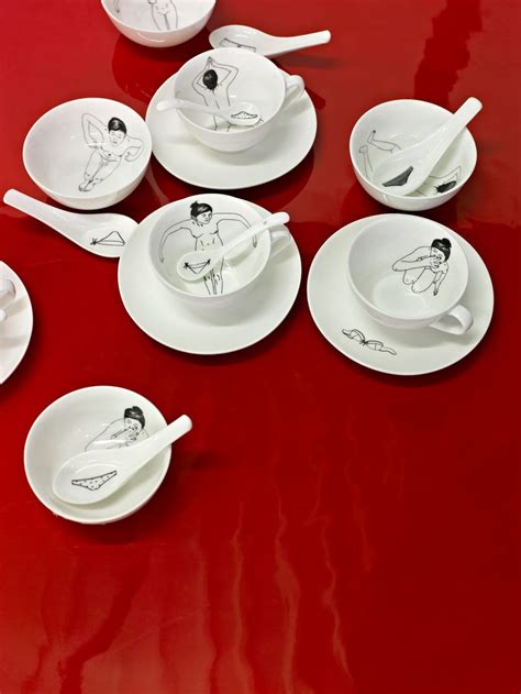 UNDRESSED Set di tazze da tè By Pols Potten design Esther Hörchner