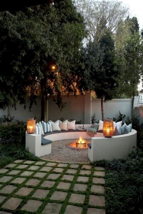 34 The Best Romantic Backyard Decorating Ideas Hmdcrtn