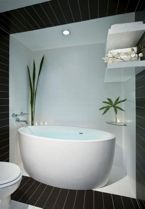 17 hotels to book for the soaking tubs alone. Soak away the day in the deep bathtub at The Donovan - A ...