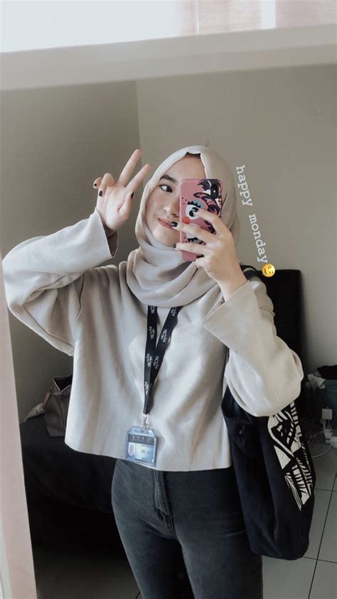 Pin Oleh Mochi Di Inspirasi Ootd Hijab Gaya Berpakaian Model Pakaian My Xxx Hot Girl