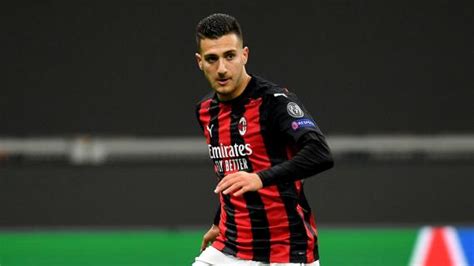 Diogo dalot profile), team pages (e.g. Milan, Dalot: "L'adattamento sta procedendo bene. Ci ...