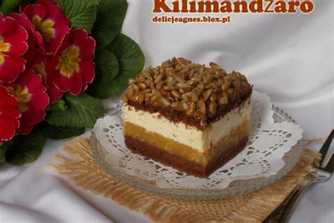 Do upieczenia tego ciasta skłoniło mnie pewne wydarzenie w rodzinie. :: Rondel.pl :: Kilimandżaro