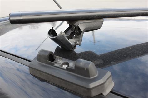 Review Yakimas Skyline Roof System And Highroad Bike Carrier Handily