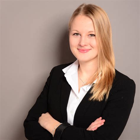 Service delivery manager (m/w/d) deutschlandweit. Annalena Binder - Wirtschaftspsychologie - Hochschule für ...
