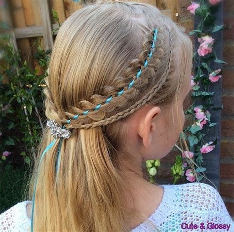 This is fancy and a decorative hairstyle that looks cute and adorable. 40 Cool Hairstyles for Little Girls on Any Occasion