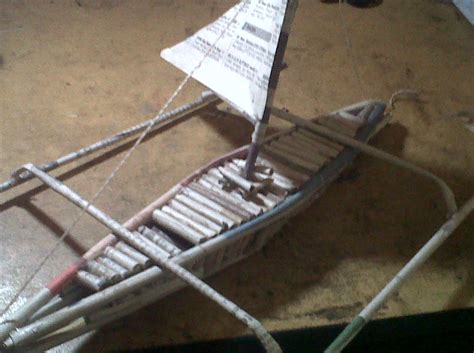 Maka dari itu bunga kertas adalah solusi terbaik untuk menjadi hiasan rumah kamu. Abed blog: Kapal Dari Gulungan Kertas Koran