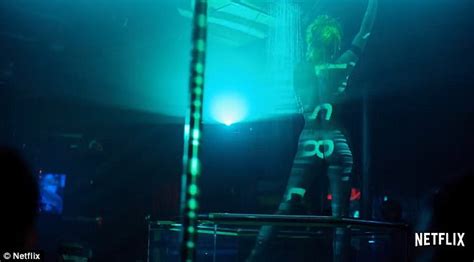 We Spoke To Netflix’s ‘altered Carbon’ Cast About Nudity And Violence In The 26th Century