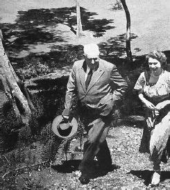 The queen was in kenya at treetops hotel on 6 february 1952, when she became queen of the united kingdom and the dominions of the british commonwealth on the death of her father, george vi. Princess Elizabeth in Royal Lodge Grounds Kenya 1952 ...