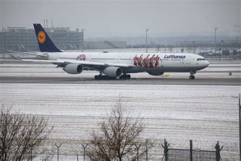 Lufthansa Airbus A340 600 D Aihz With Fc Bayern Livery Editorial